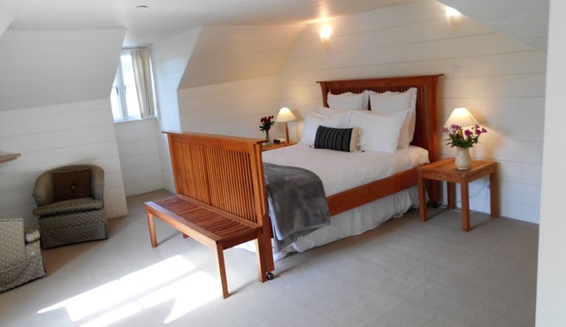 Fitzroy Inn Historic Retreat