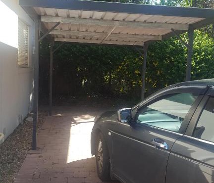 Flat in heart of Griffith in Canberra