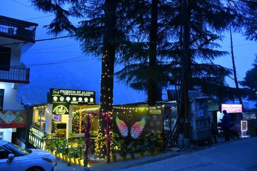 Friends By Alizeh 2 0 Mcleodganj in Dharamshala