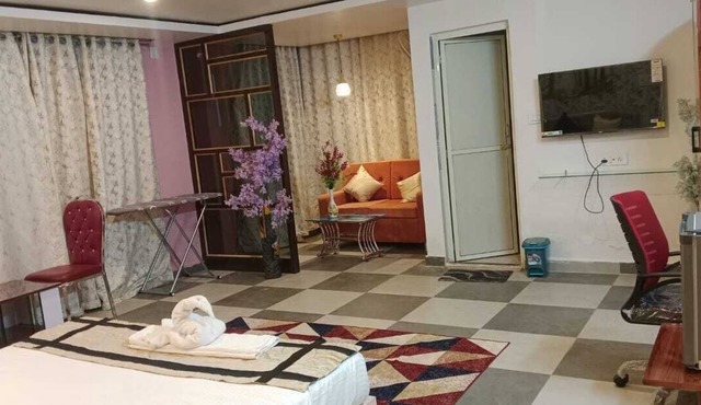 Gulmohar guest house