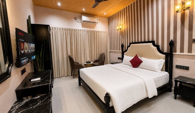 Guru Shikhar Heights - Highest Hotel in Mount Abu (5700 feet)