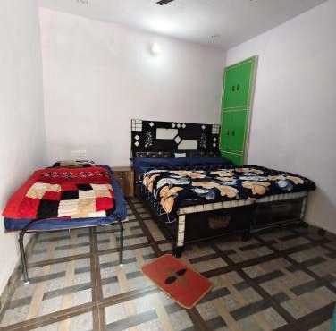 Heaven view Homestay chopta in Sari