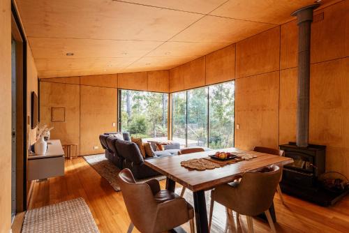 Hidden on Huon in Glendevie