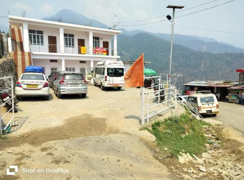 Himalayan home stay in Phata