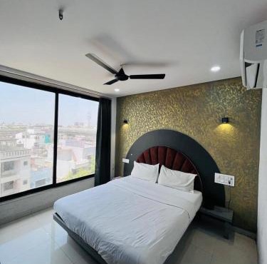 Hotel 7 Square