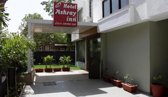 Hotel Ashray Inn