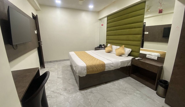 Hotel B Town in Mumbai