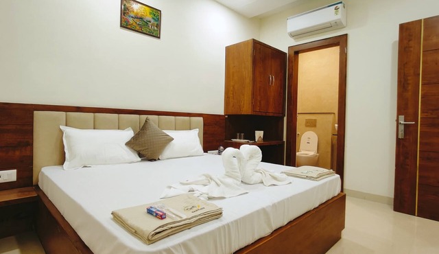Hotel Babylon Regency
