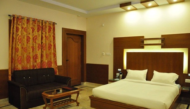 Hotel Basera Brij Bhoomi