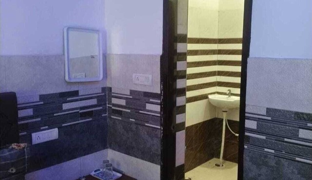 Hotel Blue Pearl in Panipat
