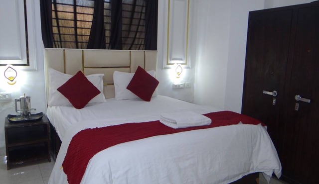 Hotel Celebration Home