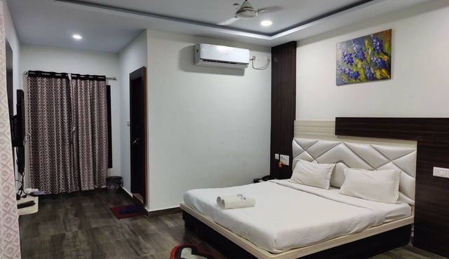 Hotel Cipron Inn