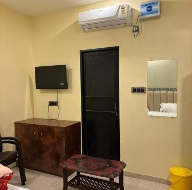Hotel Comfort Inn and Banquet hall