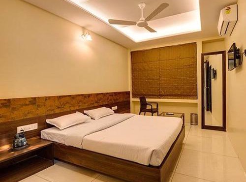 Hotel Darshan By HP Group in Kolhapur