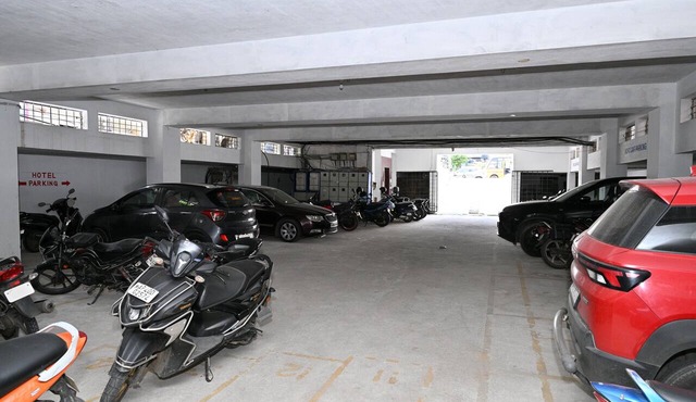 HOTEL DEVI FORTUNE in Guntur