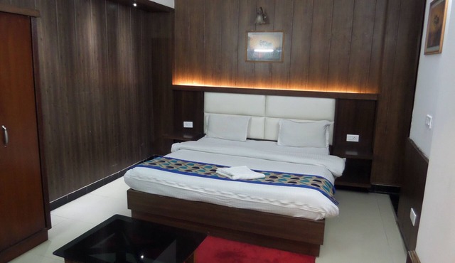 Hotel Doon Regency in Dehradun