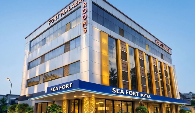Hotel Fort Malabar Near Ernakulam Town (North) Railway Station