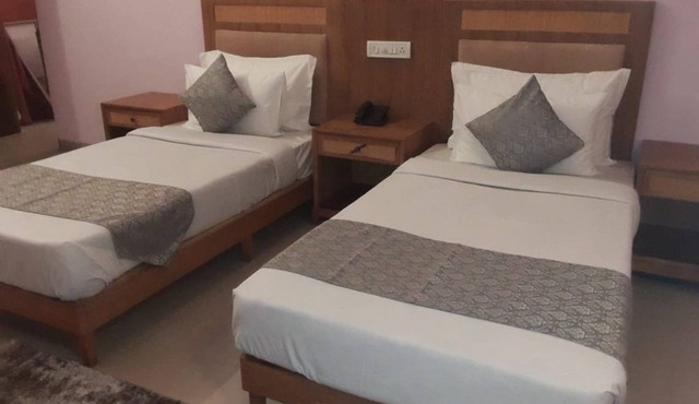 Hotel Ganpati Resort