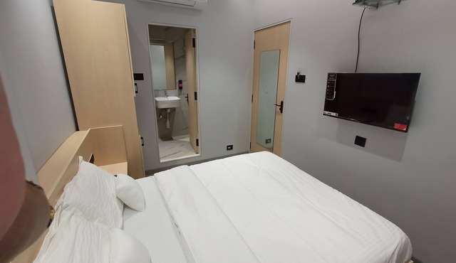 Hotel Golden Suites - Near Nesco