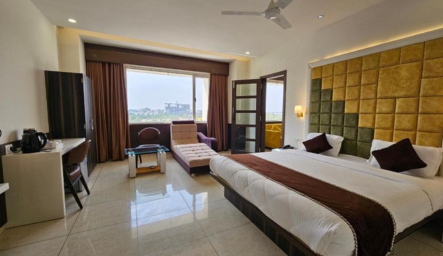 Hotel Grand Darshan Vadodara