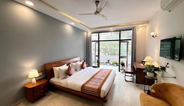 HOTEL GROVE RESIDENCY