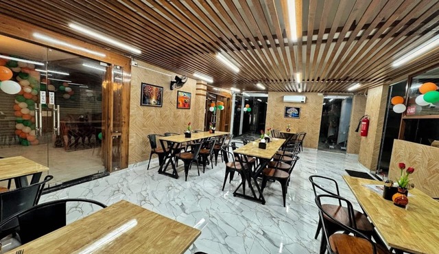 Hotel Hyderabad Pulse