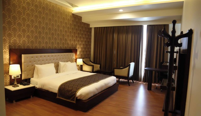 Hotel Imperia Suites in Jalandhar