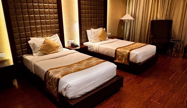 Hotel Kings Cliff in Muktsar