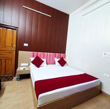 Hotel Mahaveer Palace