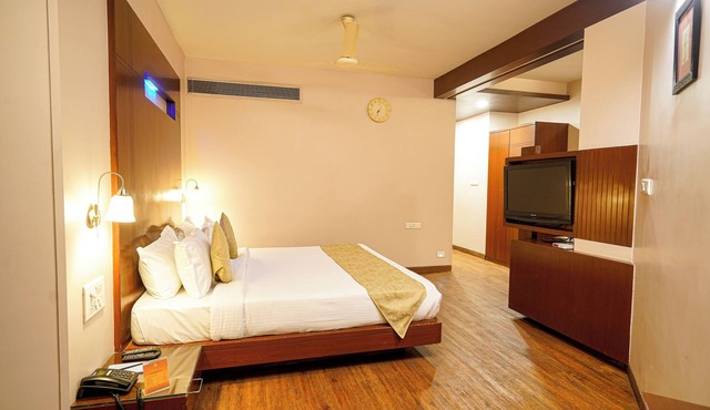 Hotel Mayura in Raipur