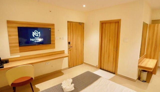 Hotel Naveena Grand in Hyderabad