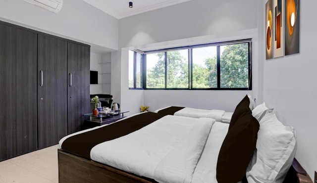 Hotel O 24 Inn