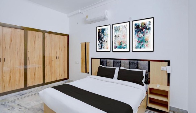 Hotel O A5 Blue
