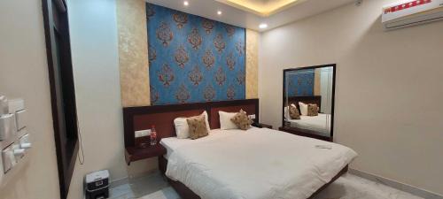Hotel O Dev Inn