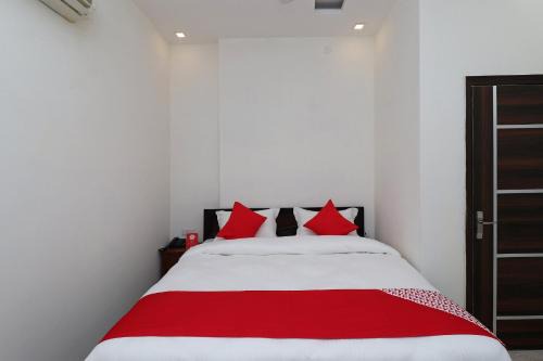Hotel O Laxmi Residency in Faridabad
