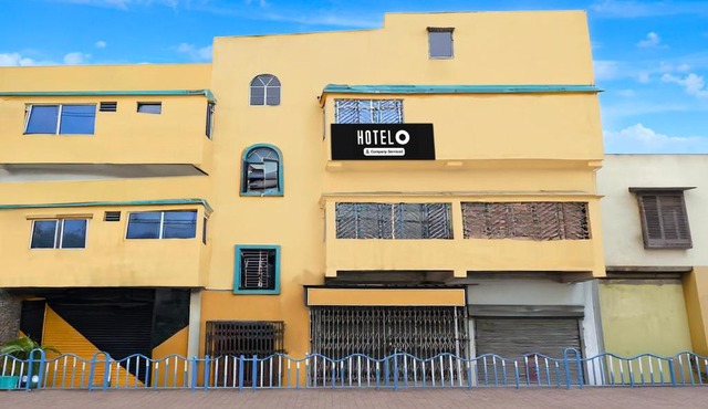 Hotel O Madhyamgram Railway Junction Formerly Dreamland