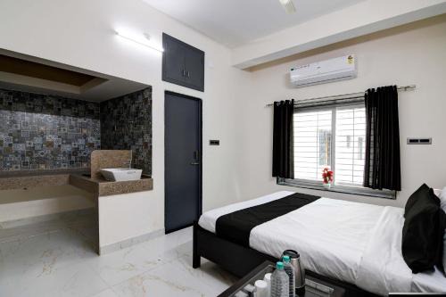 Hotel O SS INN Hotels & Homes in Bhubaneshwar