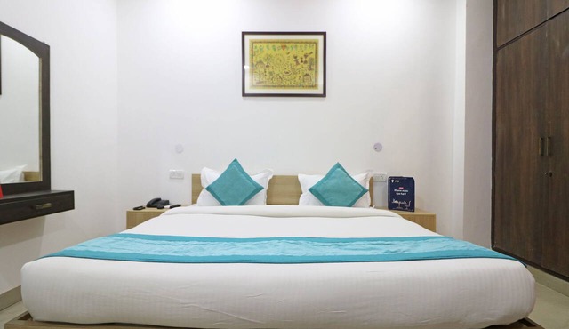 Hotel Petals Elite 2