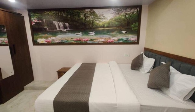 HOTEL PLAZA
