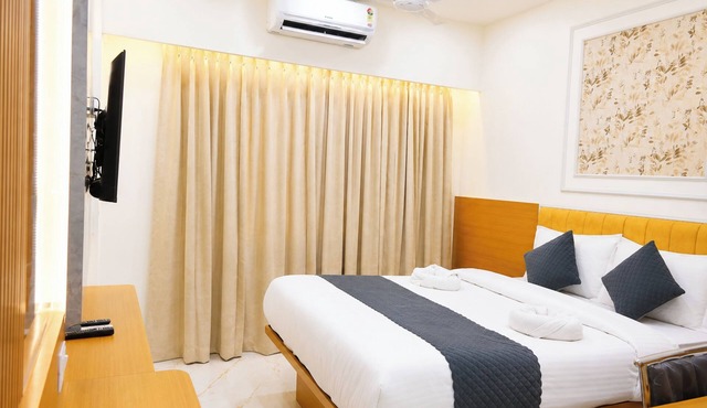 Hotel Ramanjaneya Cottage Ayodhya