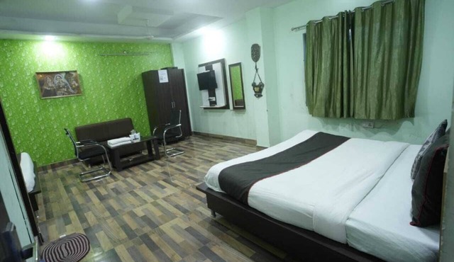 Hotel Rameshwaram Inn in Rishikesh