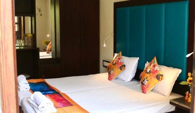 Hotel Riverside