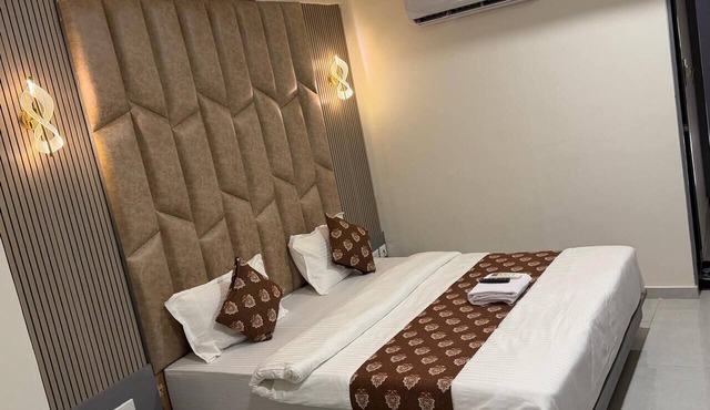 Hotel Runway in Vadodara