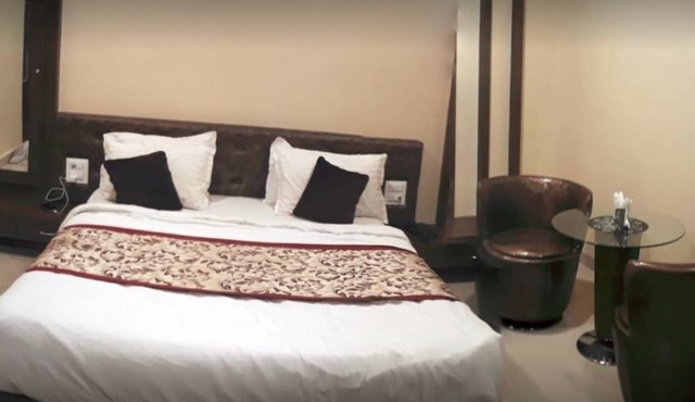 Hotel Saroj Sagar - Sagar