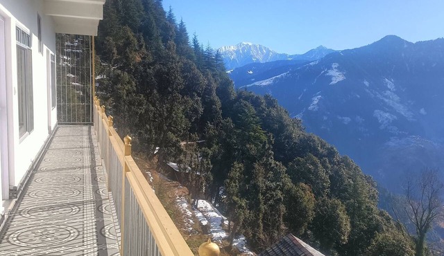 Hotel satya khajjiar in Chamba