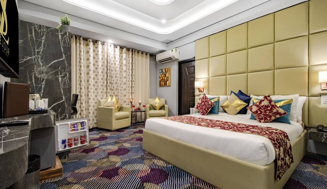 Hotel Sejour Luxury Srinagar in Budgam