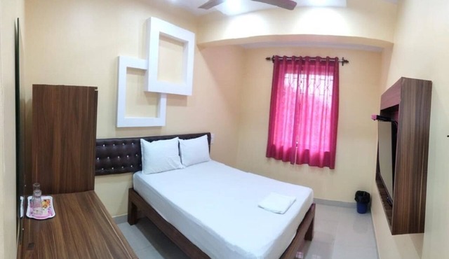 Hotel Shrinivas Residency