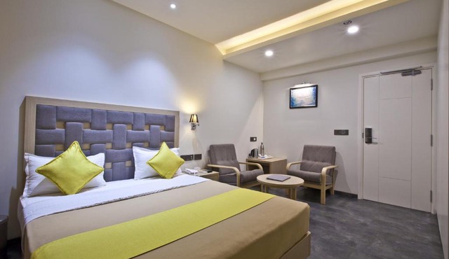 Hotel Sifat International