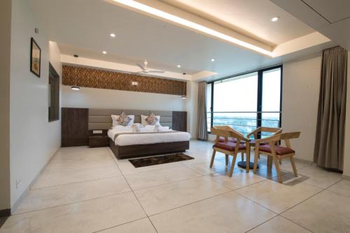 HOTEL SILVERA GRAND in Ahmedabad