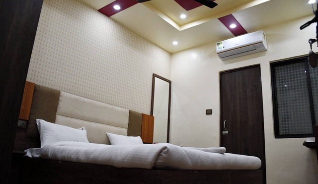 Hotel Sindhu in Bareilly